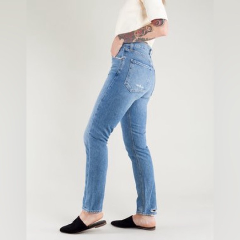 The AGOLDE Jamie Hi Rise Classic Jean in Passenger